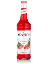 Denne sirup har en intens og autentisk vandmelon smag, perfekt til at skabe sommerlige cocktails og læskende drikke